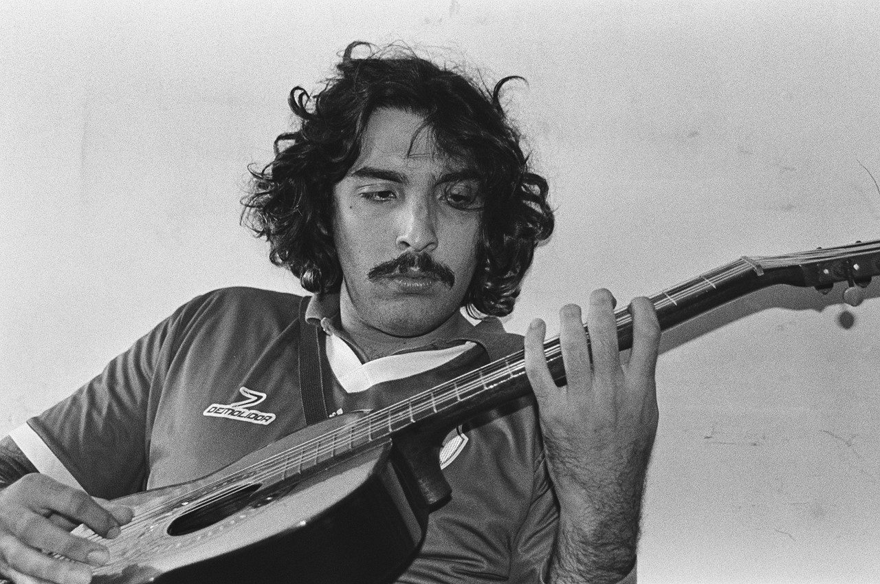 FELIPE VAQUEIRO: ENSAIOS DIAMANTINOS